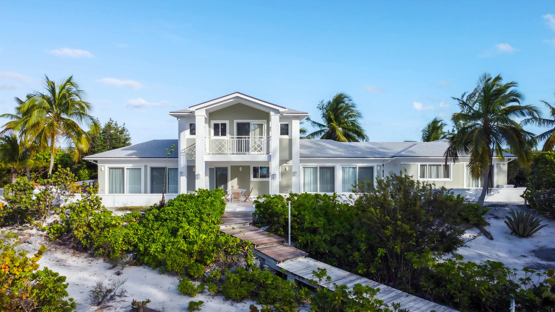 Villa Serenity am Strand von Cape Santa Maria, Long Island, Bahamas 1